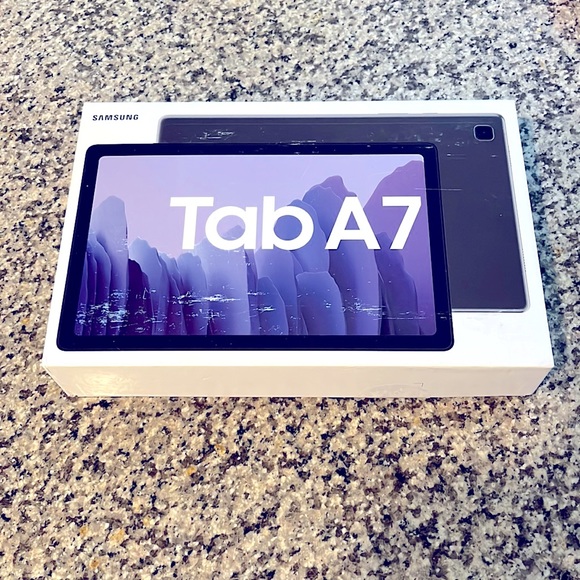 Samsung Galaxy Tab A7 (10.4”) 64GB 2020 Wi-Fi - Picture 1 of 6